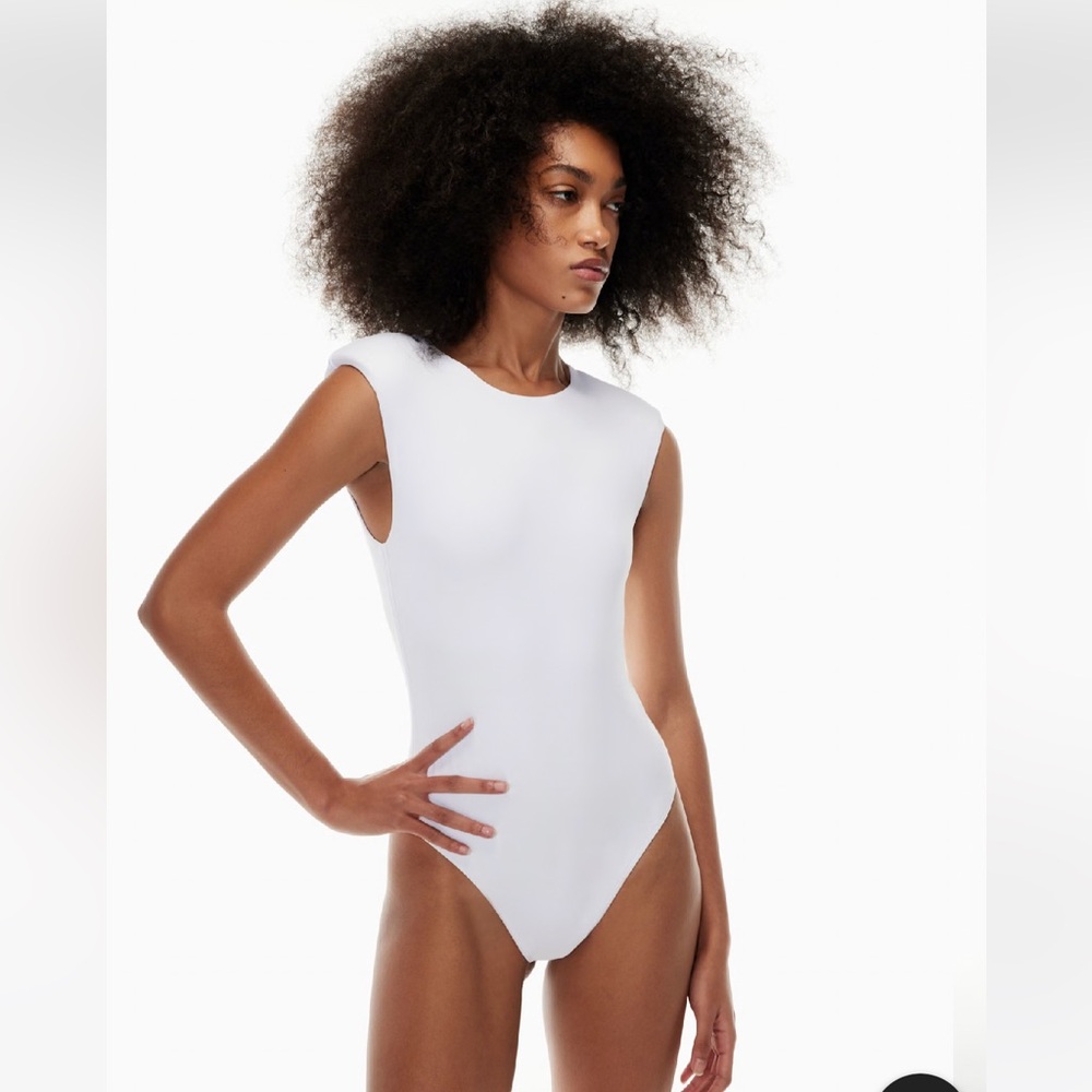Babaton Contour White Sleeveless Bodysuit